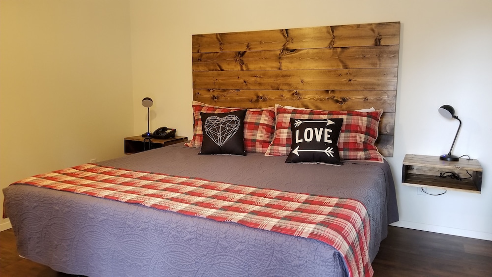 Eagle Cap Chalets - photo 8