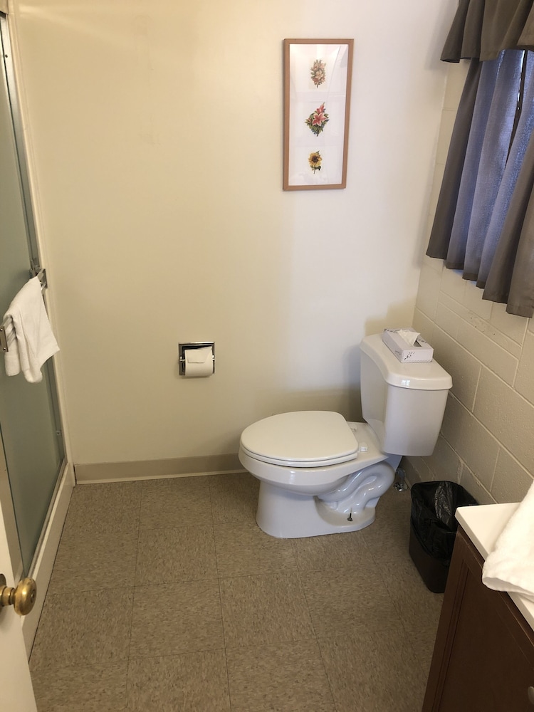 Tahoe Vistana Inn - photo 107
