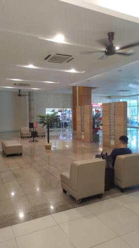 231Tr Facing Golf View 3 Rooms — 4-Star Luxury Hotel in Kuala Lumpur, Malaysia