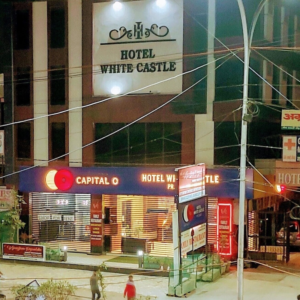 Hotel White castle - last minute hotel in Noida