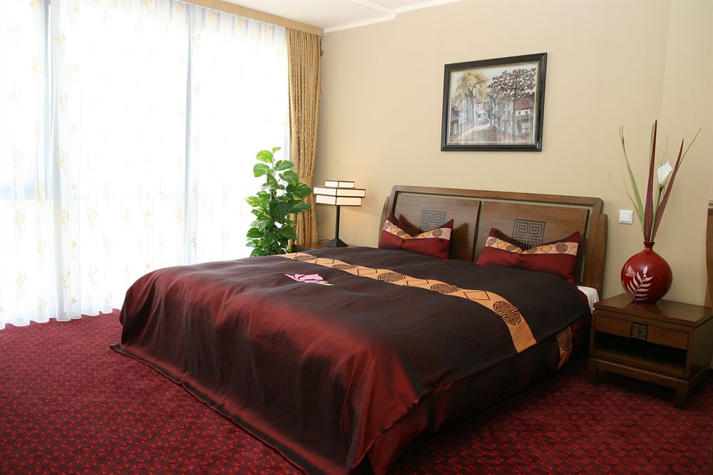 Halong Hotel Berlin - carbon neutral hotel in Berlin