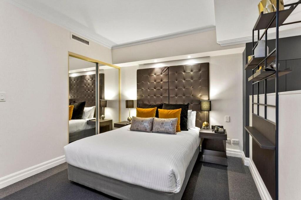 Heart of SYDNEY CBD studio apartment B412 — 4-Star Luxury Hotel in Sydney, Australia