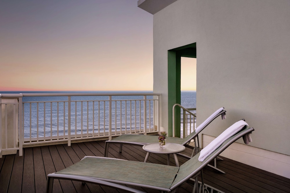 Hilton Ocean City Oceanfront Suites - photo 26