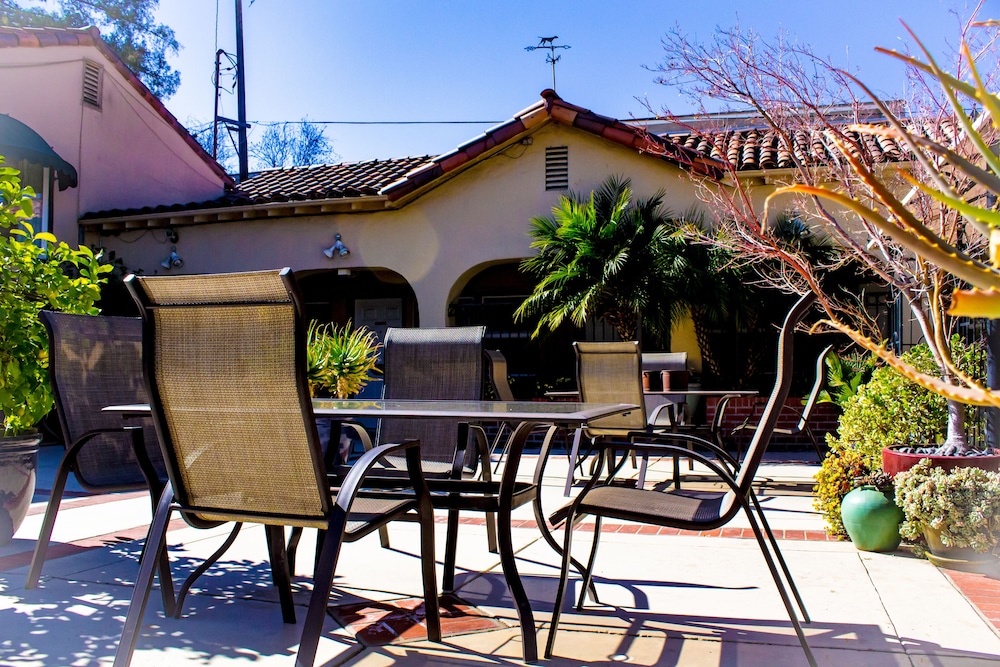 Los Gatos Garden Inn Hotel - photo 76