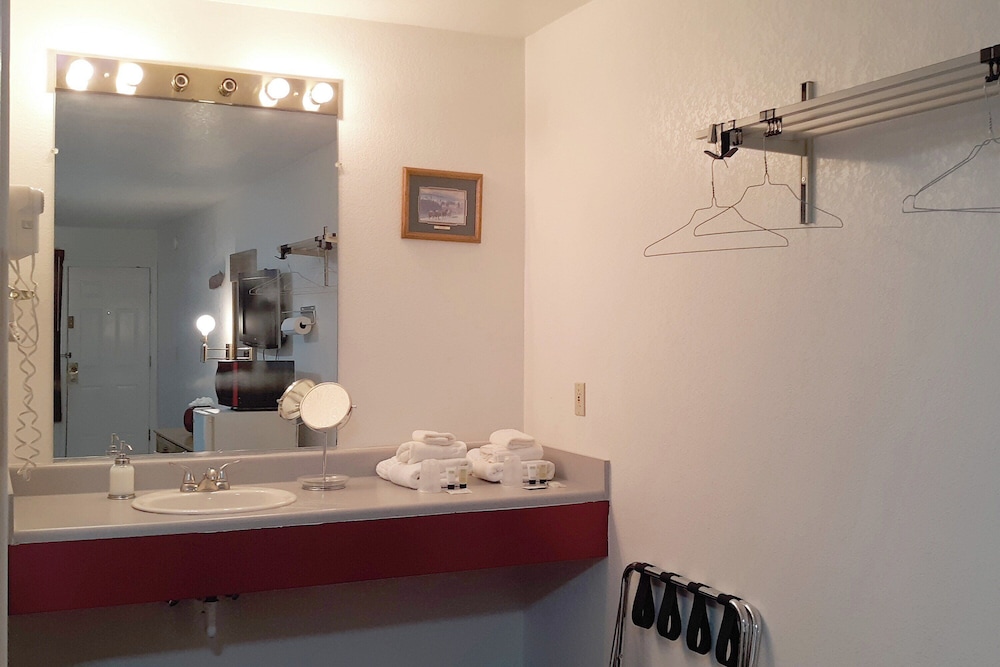 Rose's Motel - photo 66