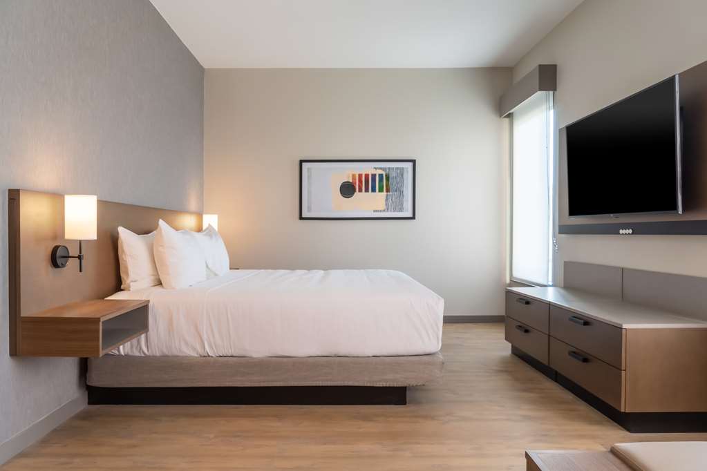 Hyatt Place Gainesville Downtown - photo 63