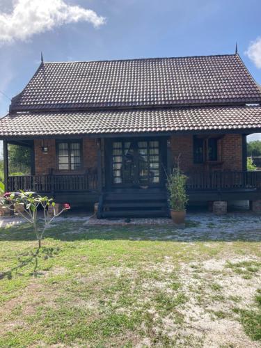Laman Warisan - carbon neutral hotel in Unknown City