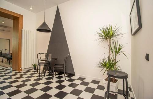 Stylish 1BR Apt In Tbilisi By Wehost