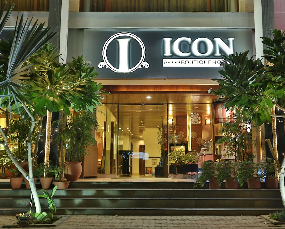 Icon Boutique