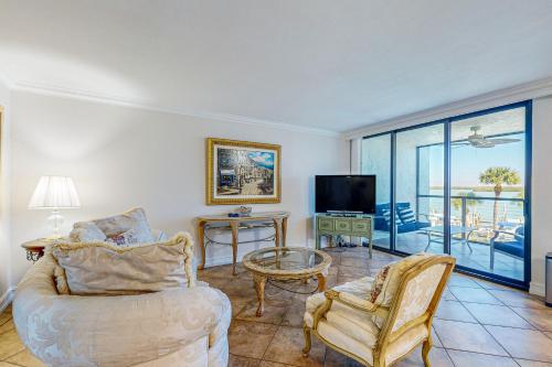 Rivers View — 4-Star Luxury Hotel in Marco Island, United States