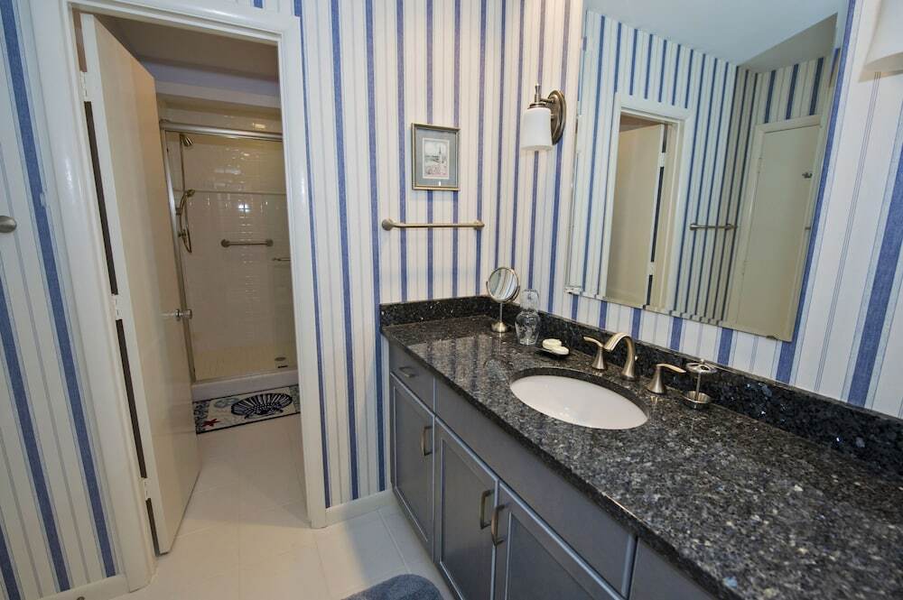 2 Gull Point Road at the Sea Pines Resort - photo 8