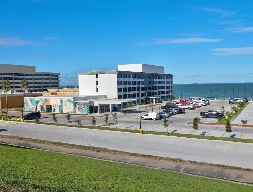Holiday Inn Express Corpus Christi Beachfront by IHG - photo 86