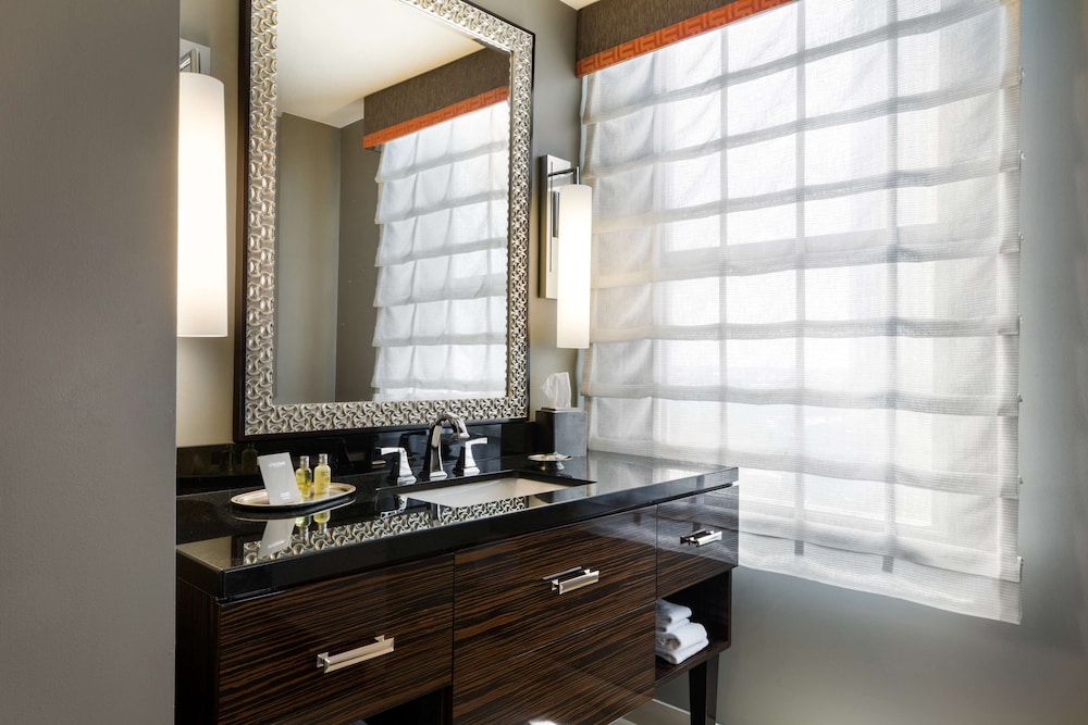 Colcord Hotel Oklahoma City Curio Collection by Hilton - photo 35