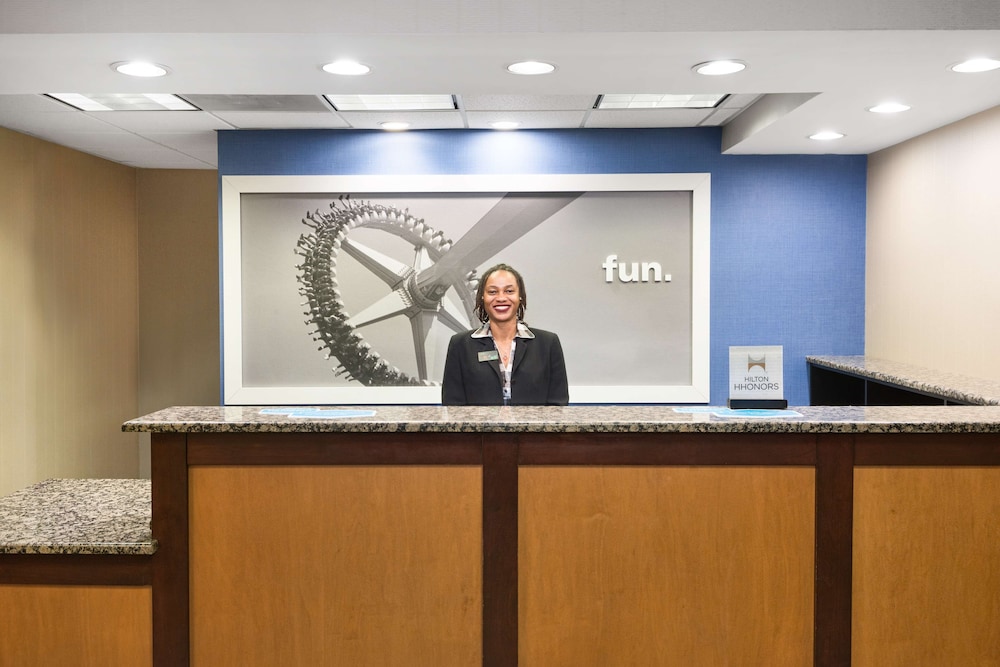 Hampton Inn Atlanta Perimeter Center - photo 3