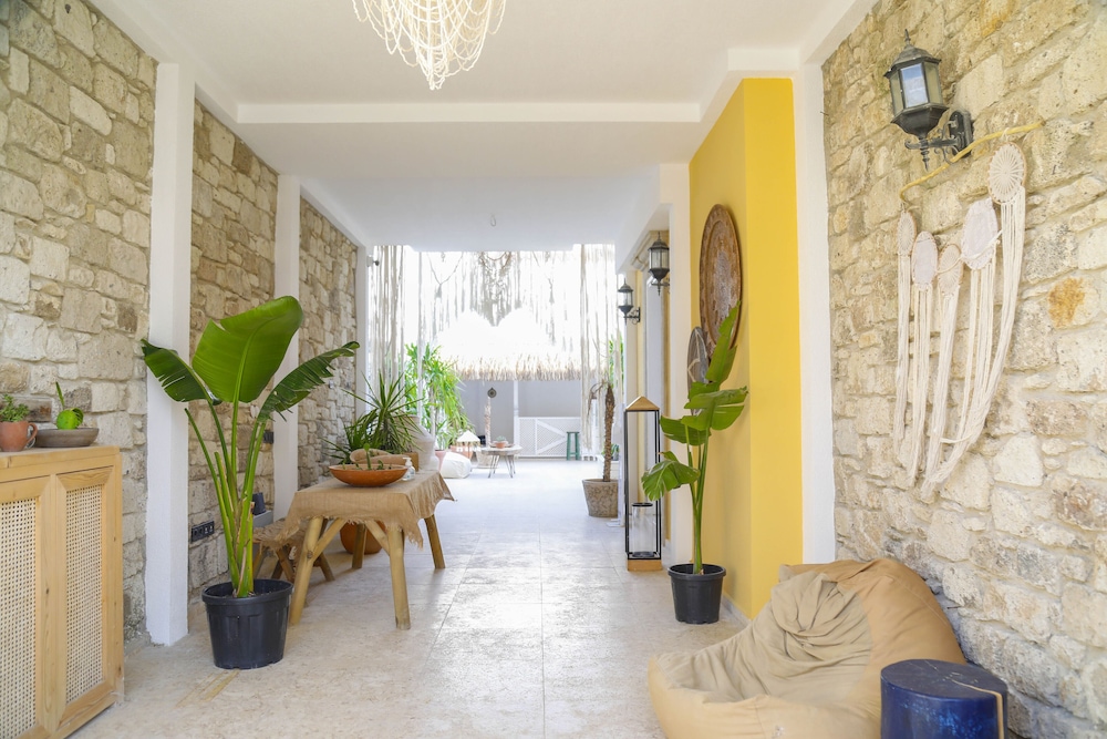 Adacan Alacatı — Cesme — photo 2