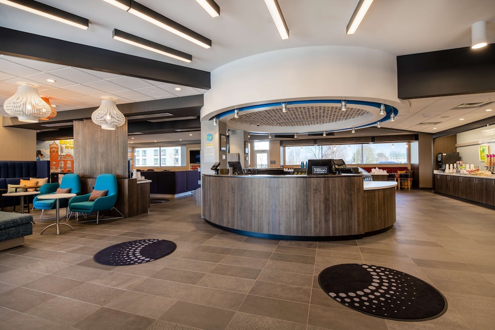 Tru by Hilton Rock Hill - photo 3