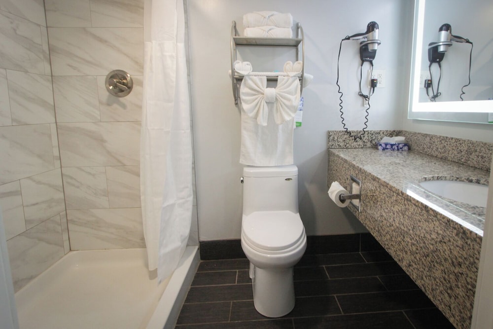 Envi Boutique Hotel Henderson Evansville South - photo 89