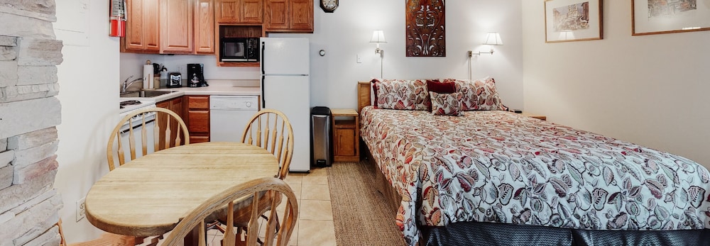 Aspenwood A Destination Residence - photo 7