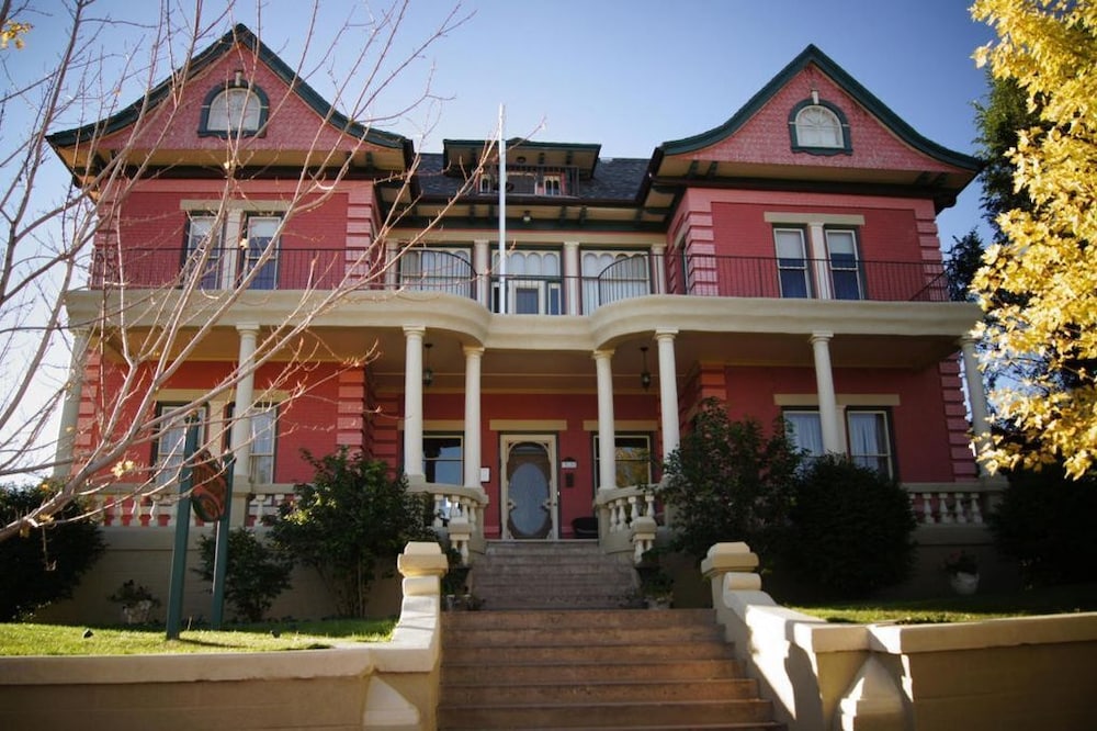 Tarabino Inn in Trinidad, United States