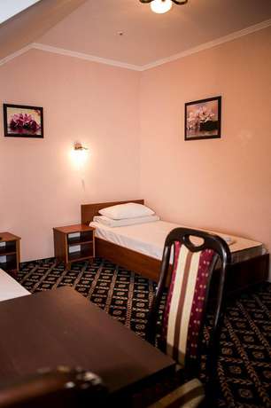 Inkluz Hotel — Drohobych — photo 2