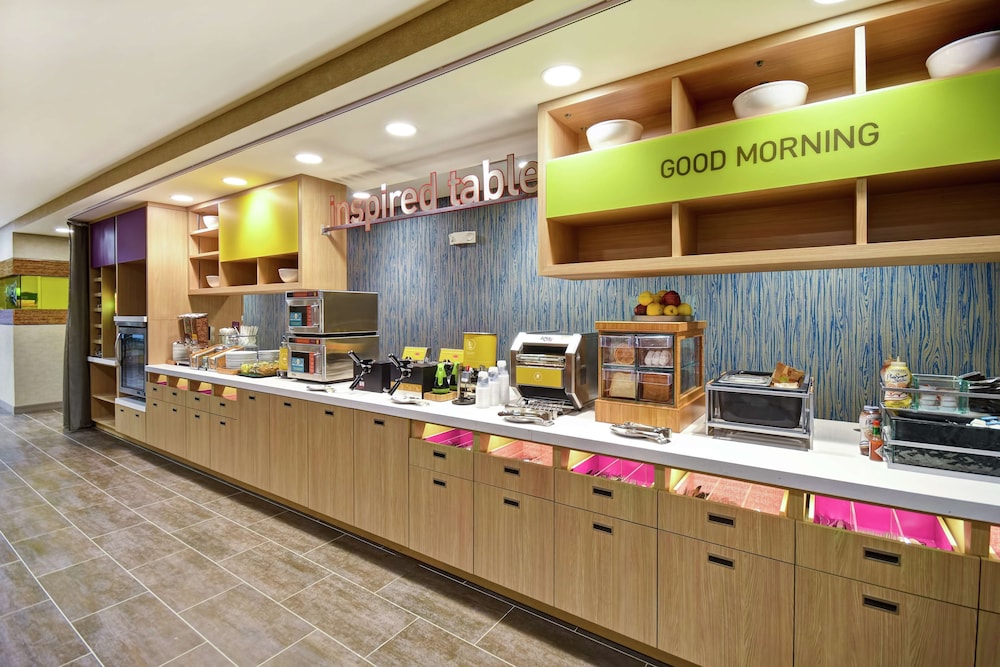 Home2 Suites by Hilton Terre Haute - photo 30