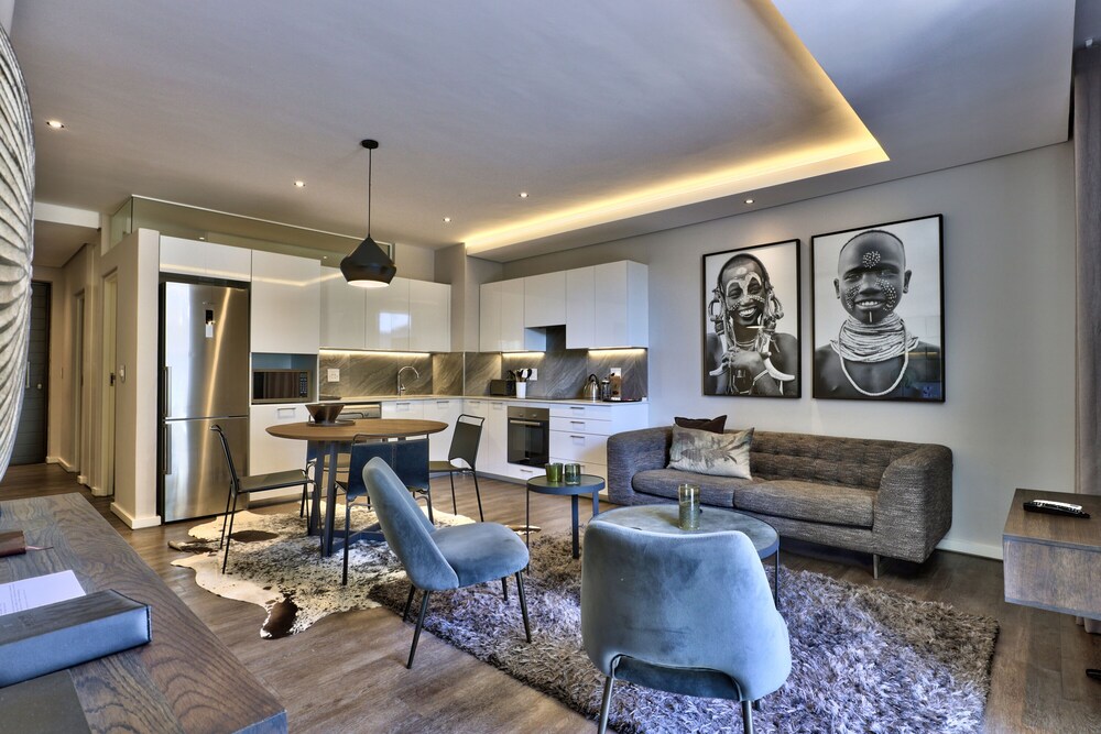 Chelsea Luxury Suites by Totalstay — 4-Star Luxury Hotel in Cape Town, South Africa