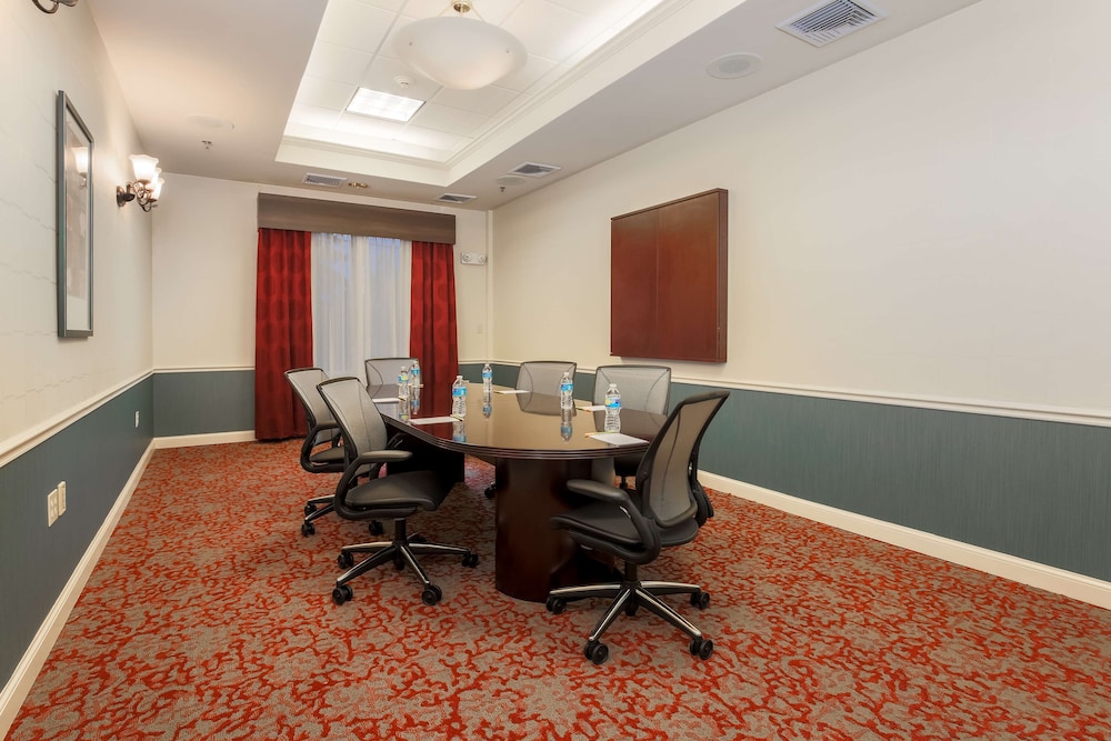Hilton Garden Inn Nanuet - photo 38