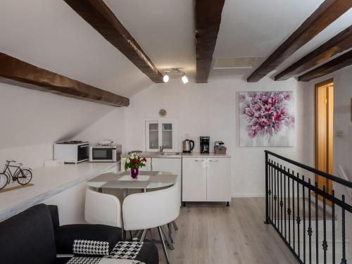 Old Town Charming Nest One Bedroom Apartment