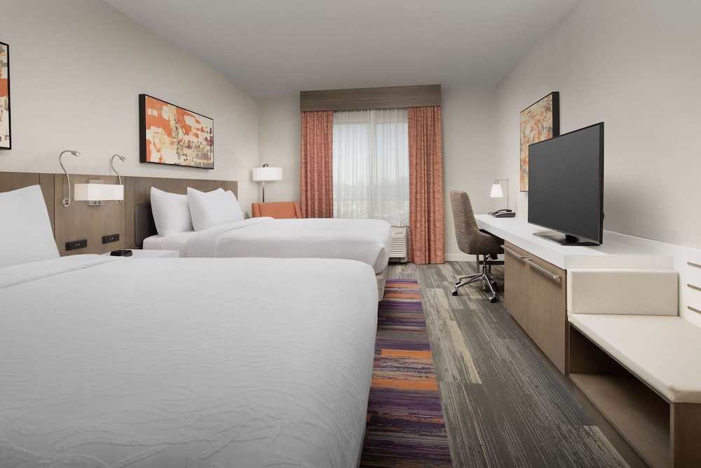 Hilton Garden Inn Columbia Airport - photo 28