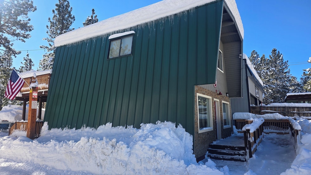 Cinnamon Bear Inn - photo 45