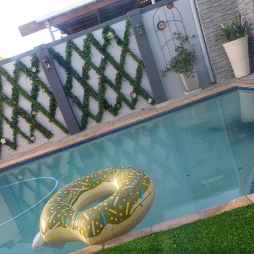 Rondebosch East Garlandale STRICTLY HALAAL fresh garden cottage
