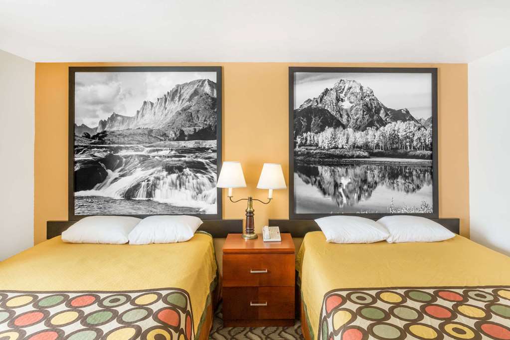 Super 8 by Wyndham Diamondville Kemmerer - photo 9