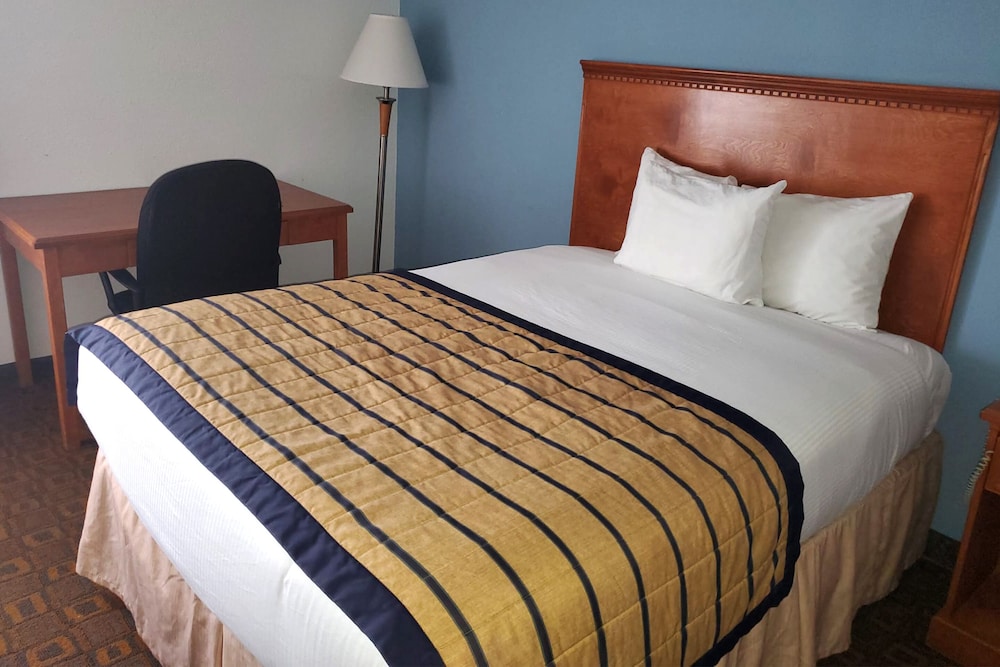 Coratel Inn & Suites by Jasper New Braunfels IH 35 EXT 189 - photo 10