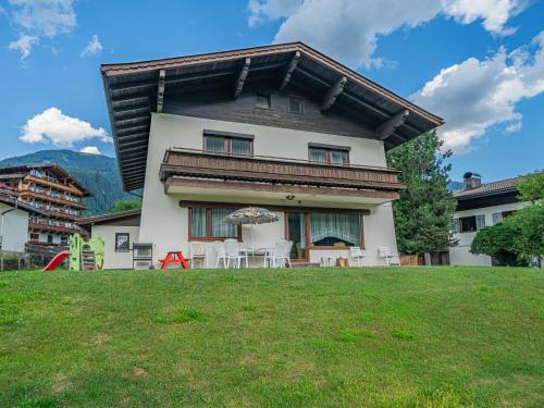 Antonia in Neukirchen Am Grossvenediger, Austria