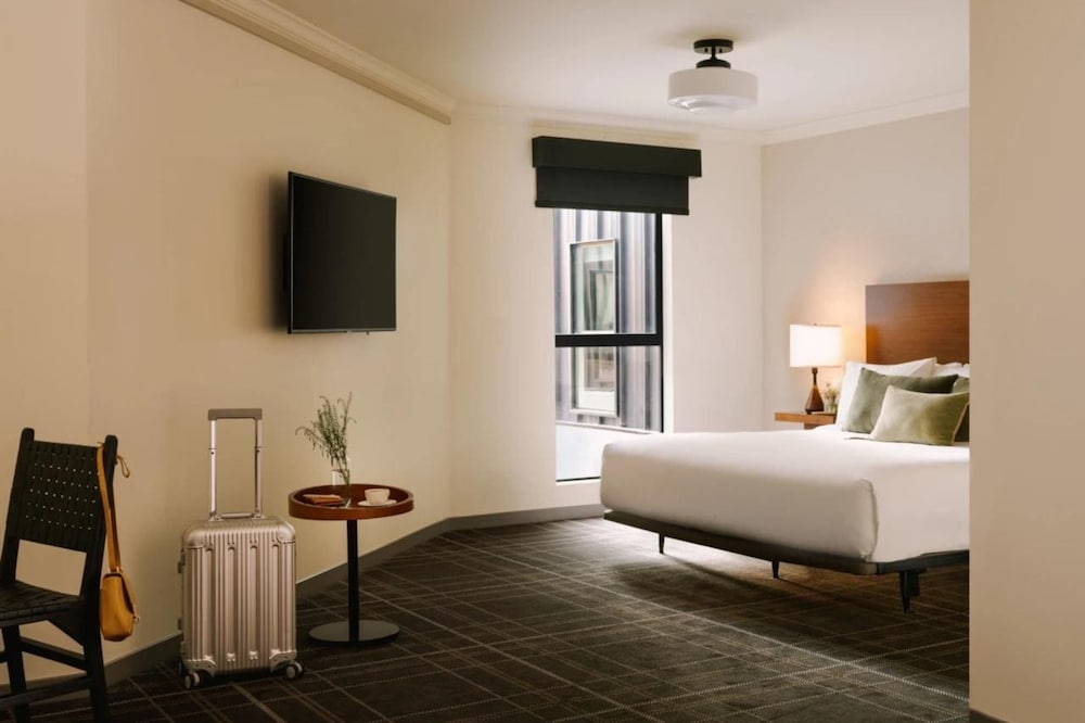 FOUND Hotels Santa Monica Series by Marriott - photo 5