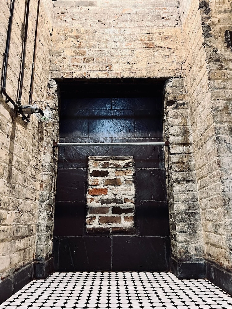 Inn at the Old Jail - photo 39