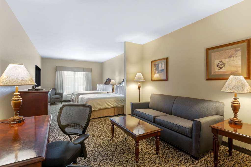 Best Western Plus Fossil Country Inn & Suites - photo 4