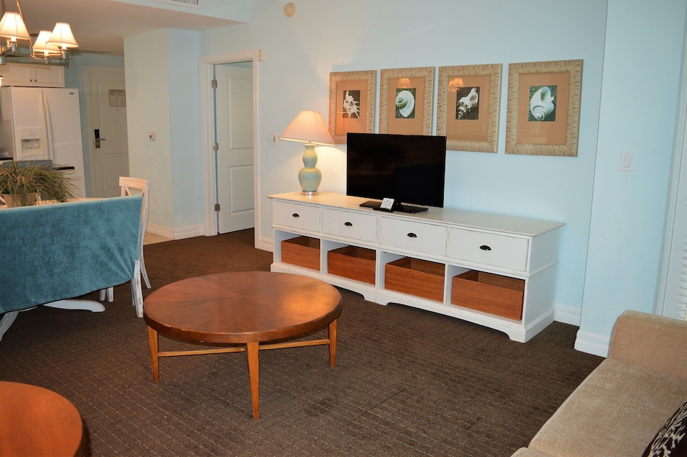 Harborside Suites at Little Harbor - photo 18