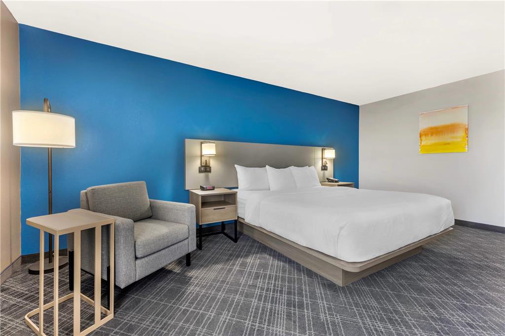 Comfort Inn Bourbonnais near I 57 - photo 8