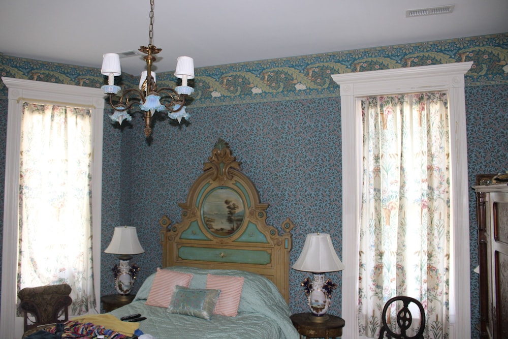 Johnstone Mansion - photo 6