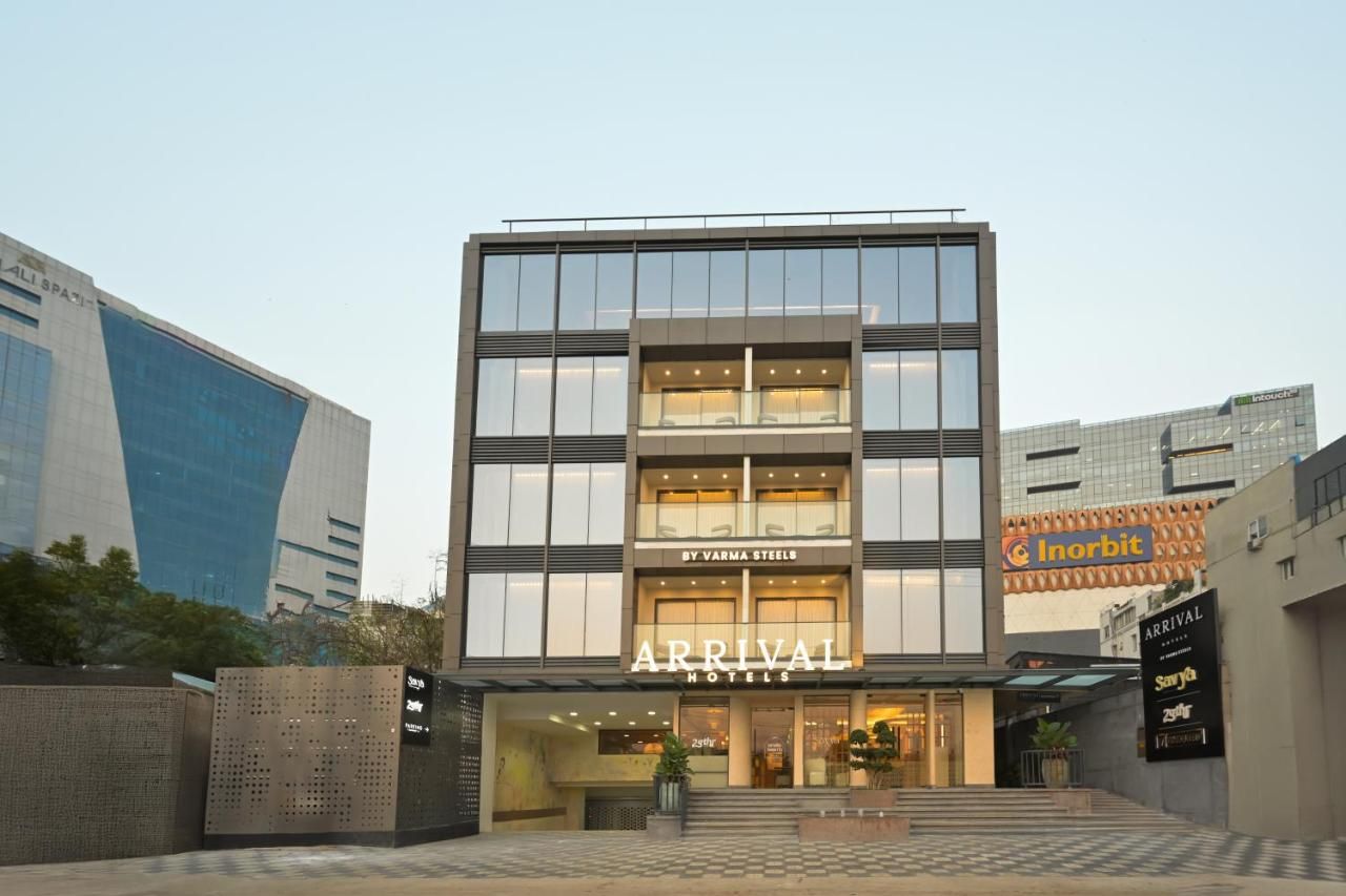 Arrival Hotel - last minute hotel in Hyderabad