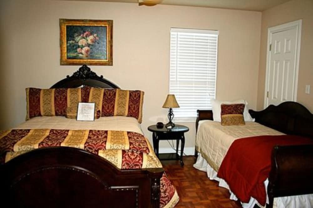 Davis Mountains Inn - photo 8