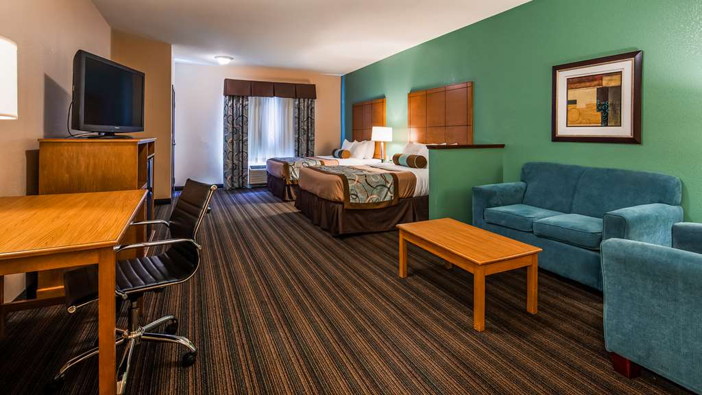 Best Western Plus Seminole Hotel & Suites - photo 9