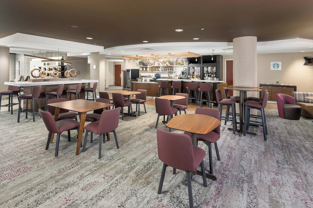 Courtyard by Marriott Philadelphia Valley Forge Collegeville - photo 28