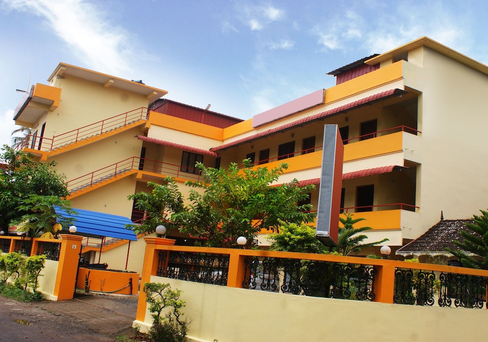 OYO 6665 Thomson Regency in Aluva, India