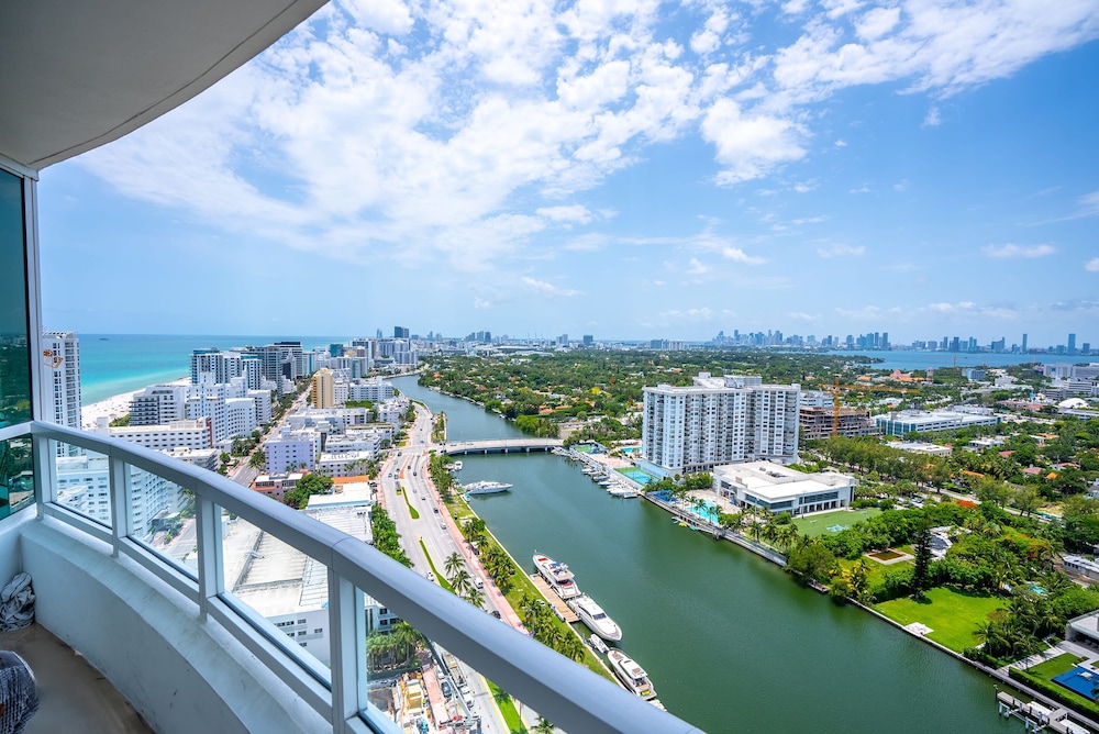 Fontainebleau Miami Beach Private Luxury Suites - photo 474