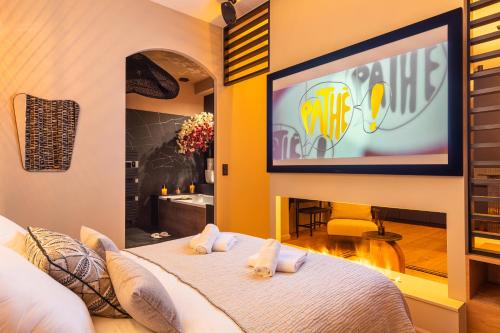 Host Inn Neat Sūite Spa & Cinema — 4-Star Luxury Hotel in Lyon, France