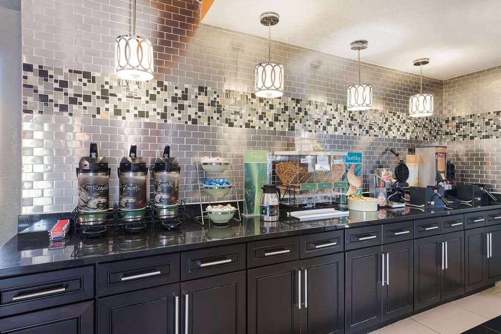 Quality Inn Upper Sandusky - photo 34