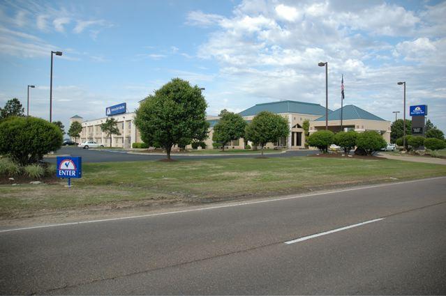 Americas Best Value Inn Tunica Resort - photo 4