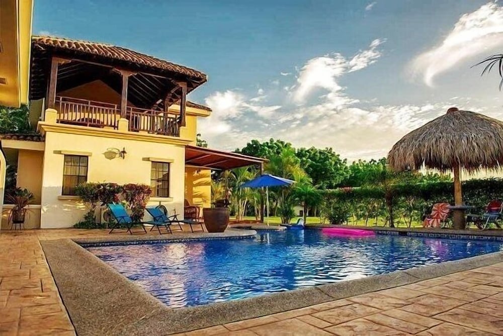 Casa Brisa Gran Pac fica Resort in Villa El Carmen, Nicaragua